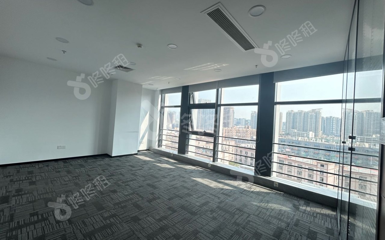 奋成智谷大厦_680平_精装_办公室开间