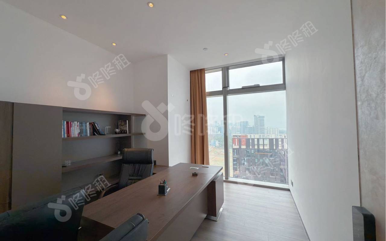 侨城一号_185平_精装_办公室隔间