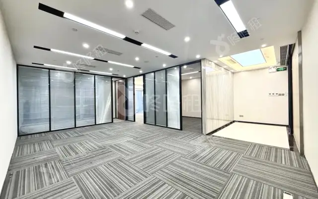 易尚中心_175平米_精装_办公室房源出租