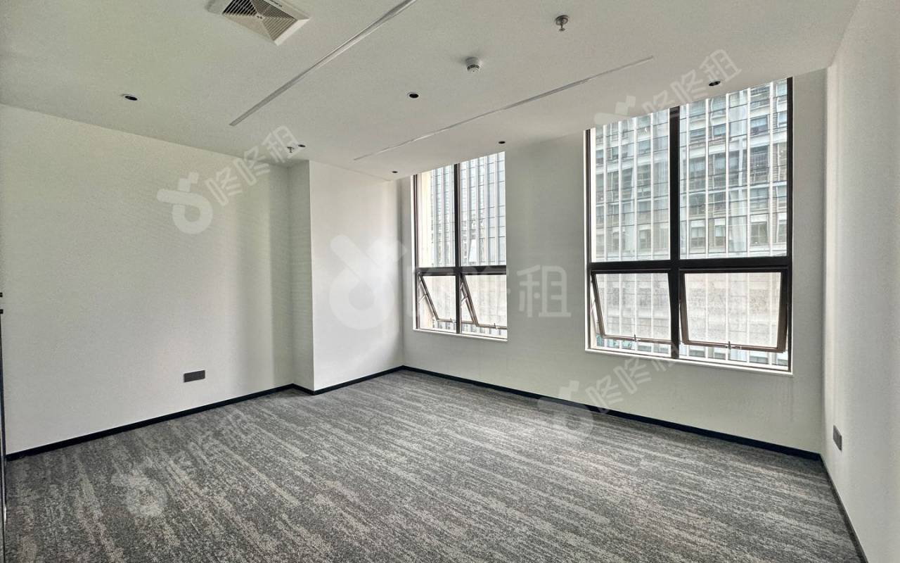 闽泰大厦_168平_精装_办公室隔间