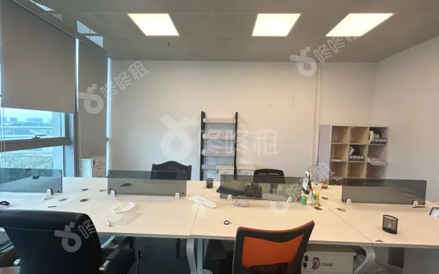 易尚三维产业园_47平_精装_办公室房源出租