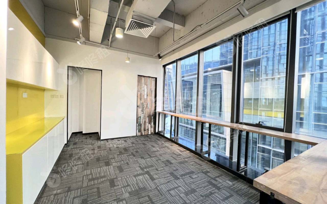 科兴科学园_632平_精装_办公室隔间
