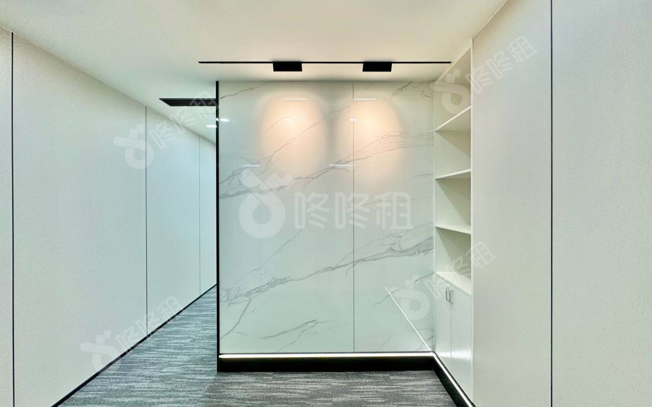 深圳湾科技生态园_118平_精装_前台