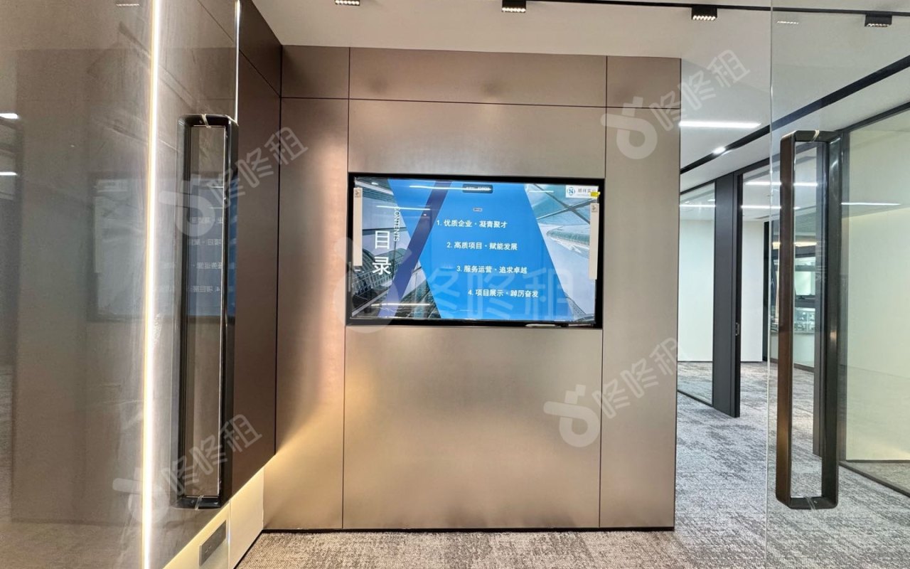 迅雷大厦_200平_精装_前台