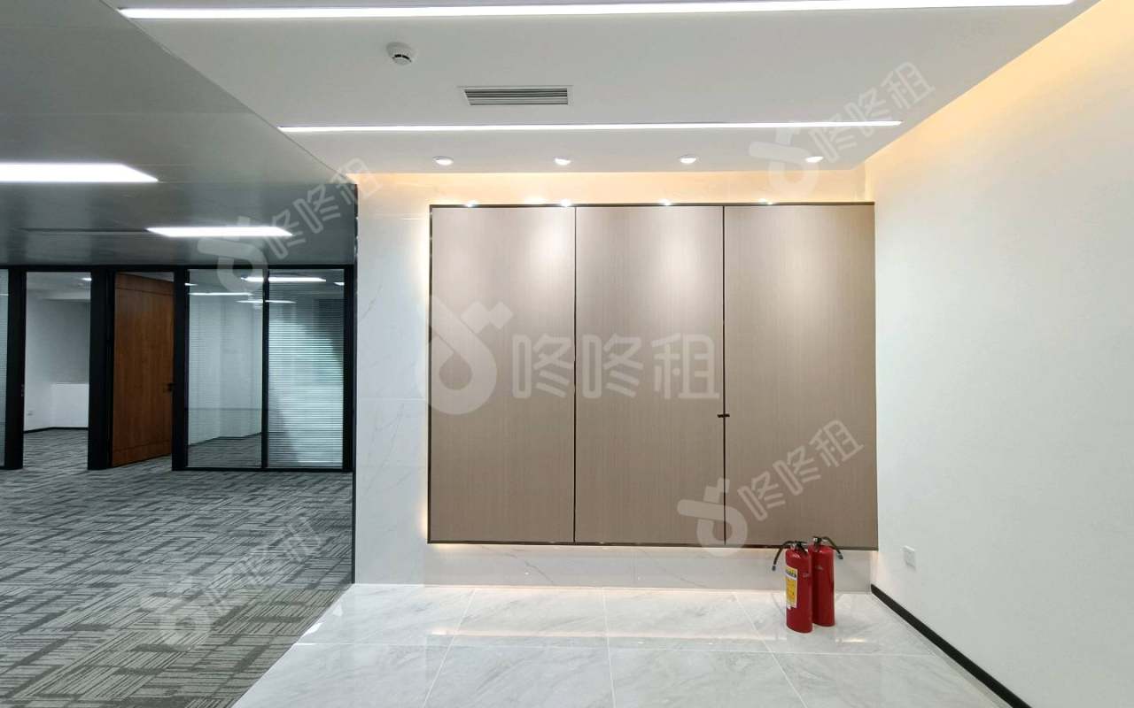 富力盈力大厦（摩根）_308平_精装_前台