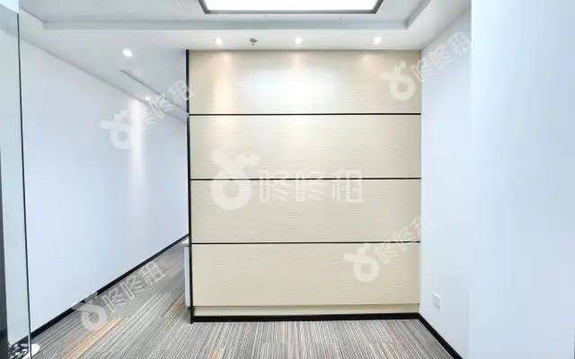 麻雀岭工业区_98平_精装_前台