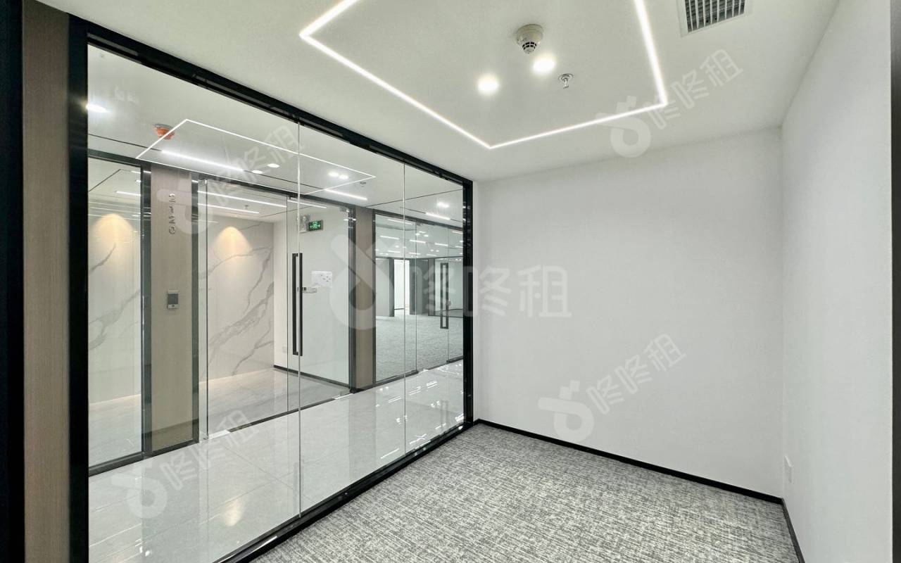 时代科技大厦_149平_精装_办公室隔间