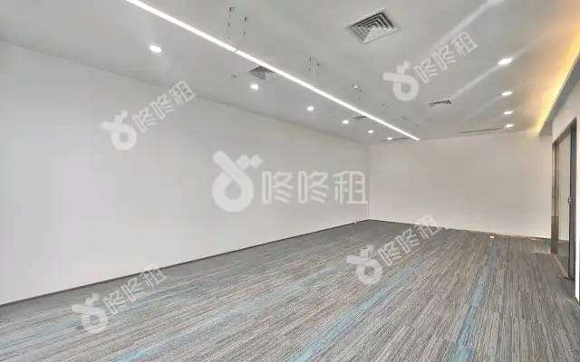立桥金融中心_170平_精装_办公室开间