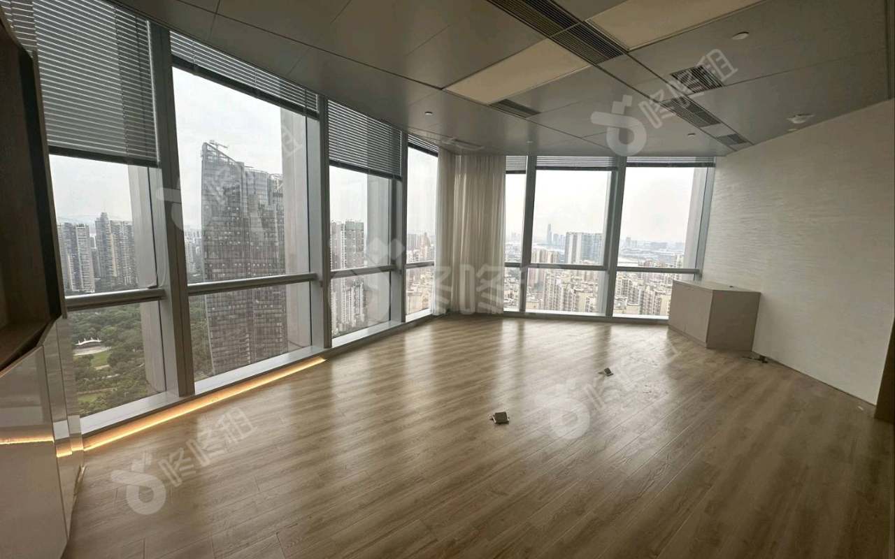 天盈广场_312.26平_精装_办公室开间