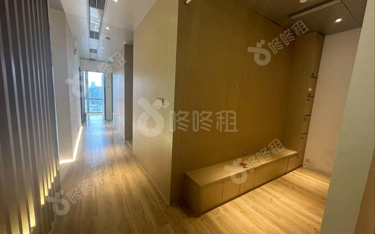 天盈广场_312.26平_精装_办公室开间