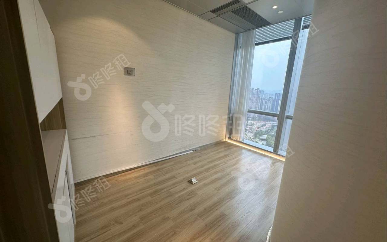 天盈广场_312.26平_精装_办公室隔间