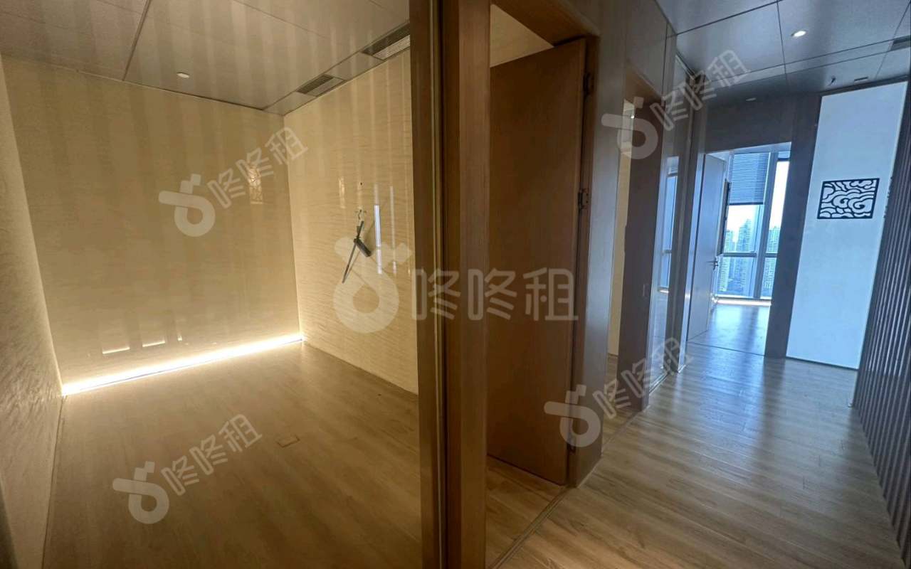 天盈广场_312.26平_精装_办公室隔间