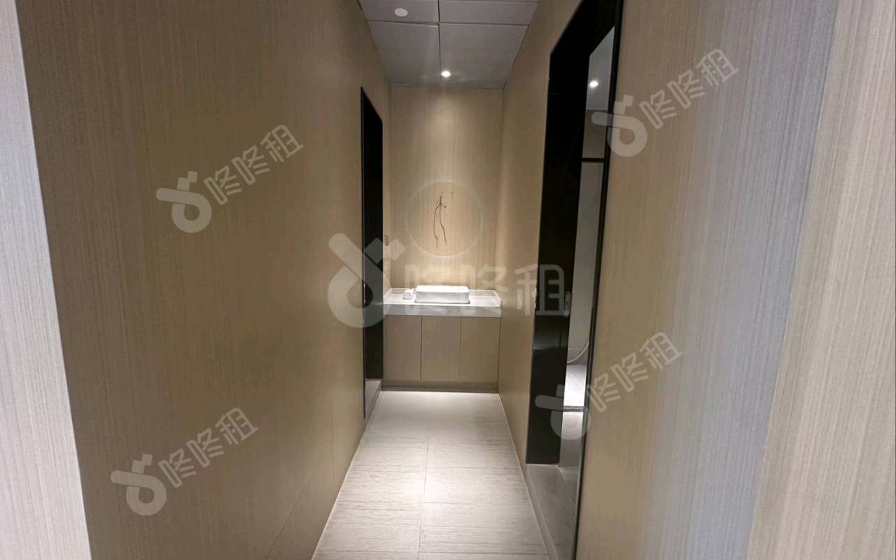 天盈广场_312.26平_精装_办公室隔间