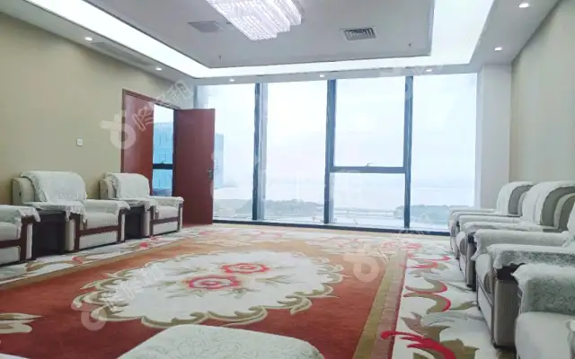 中铁南方总部大厦_714平米_精装_办公室房源出租