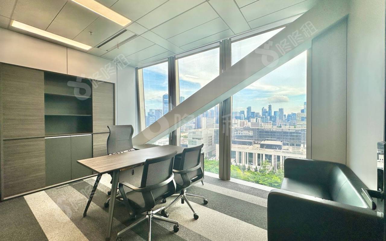 汉京中心（汉京金融中心）_337平_豪装_办公室隔间