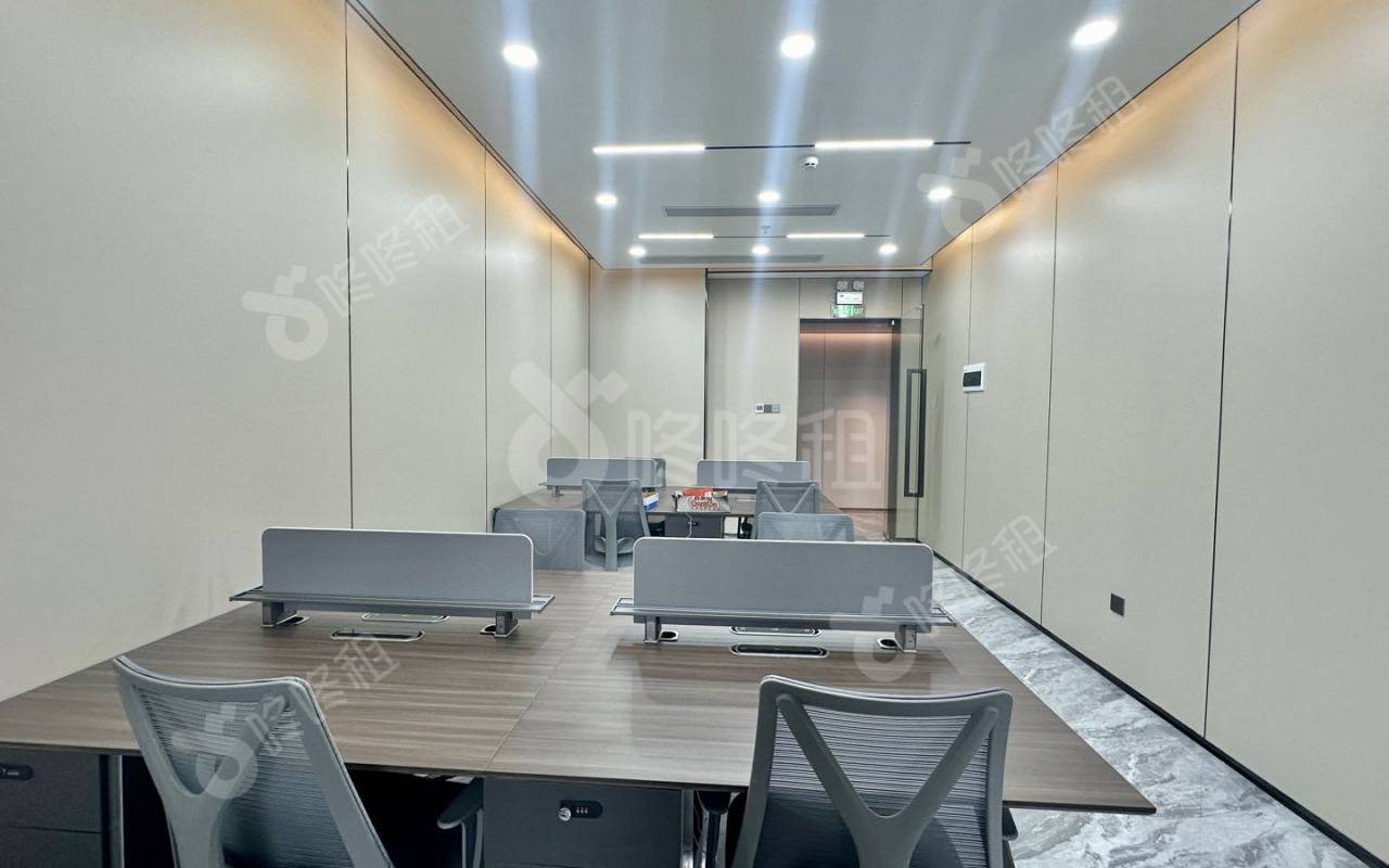福城时代广场_85平_精装_办公室开间
