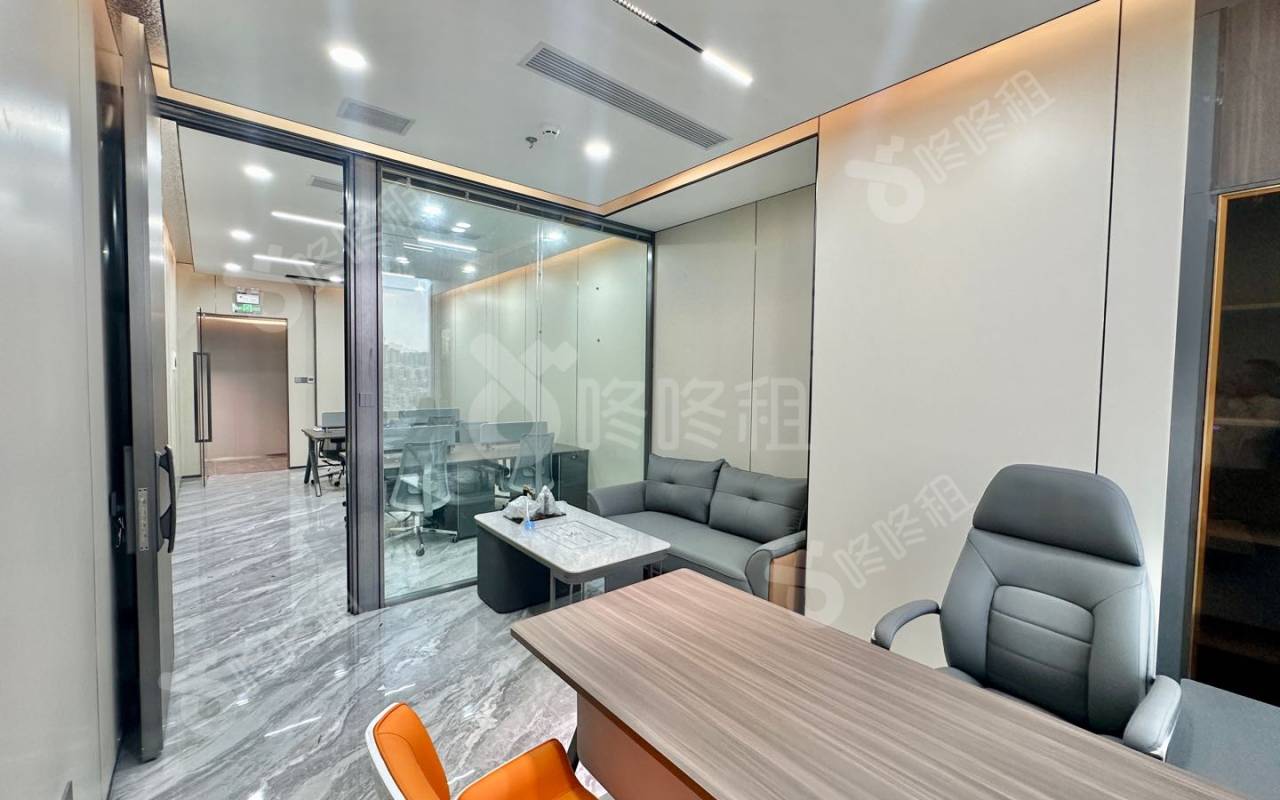 福城时代广场_85平_精装_办公室隔间