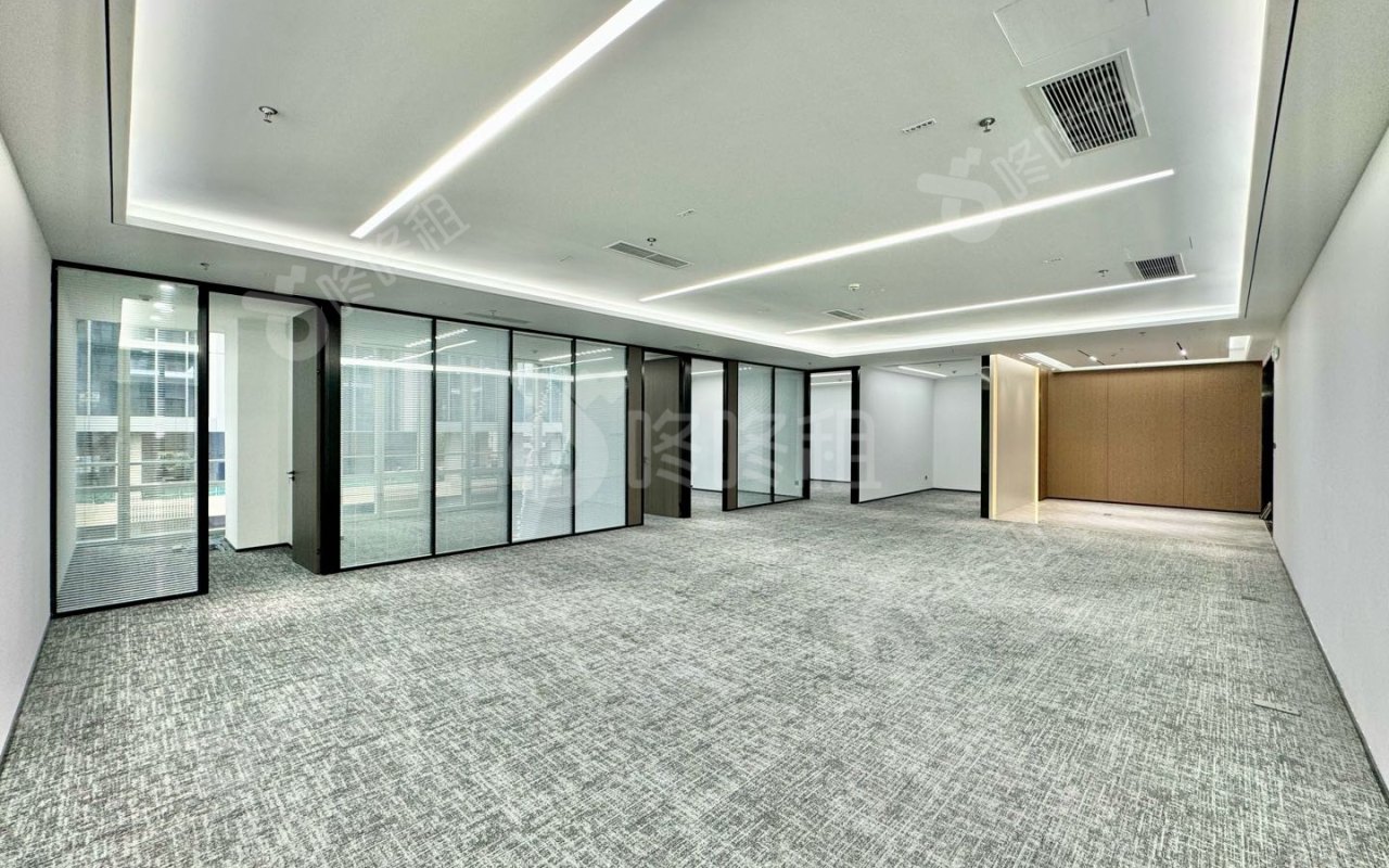 讯美科技广场_220平_精装_办公室开间