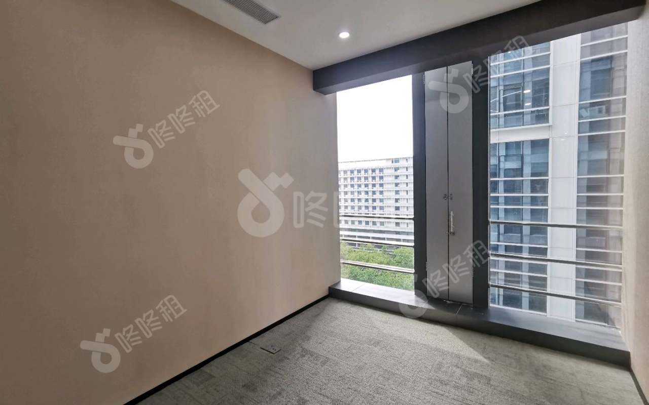 北理工创新大厦_405.5平_精装_办公室隔间