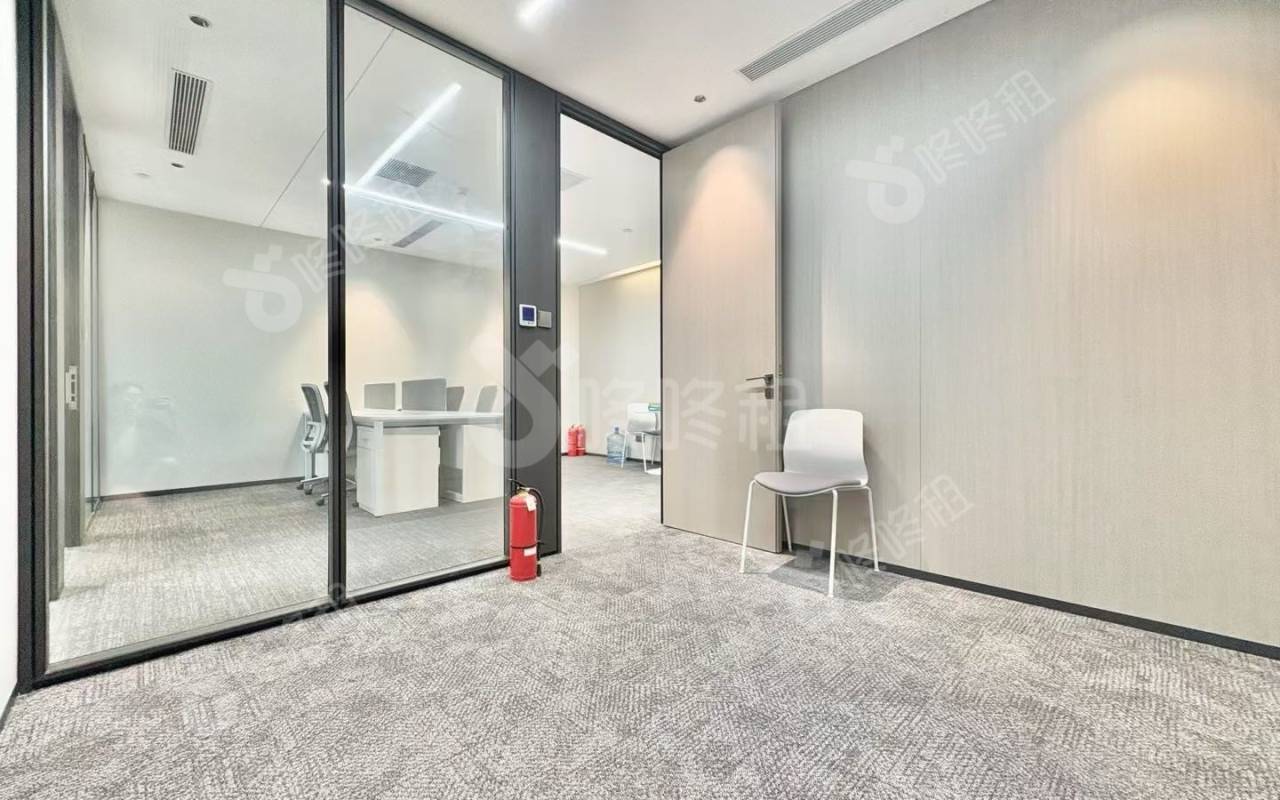 豪威科技大厦_170平_豪装_办公室隔间
