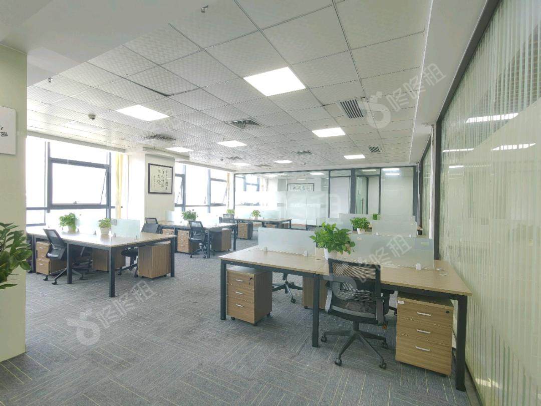 东方科技大厦_360平_豪装_办公室开间