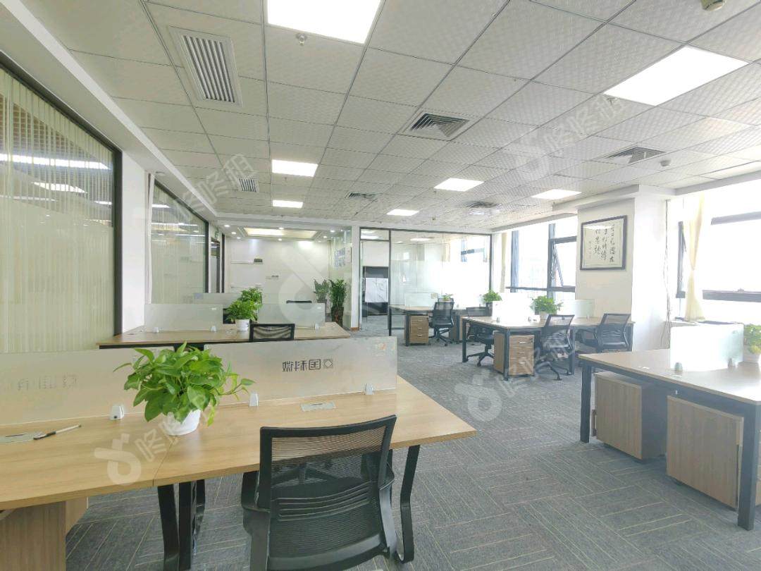 东方科技大厦_360平_豪装_办公室开间