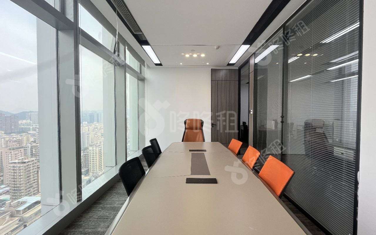 宏发前城中心(宏发QCC前城)_214平_精装_办公室隔间