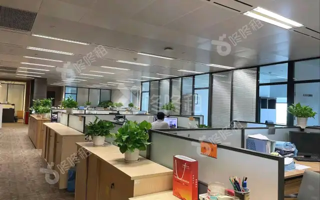 环球都会广场_1800平米_精装_办公室房源出租