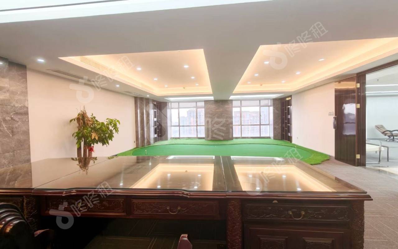 明月花都_617平_精装_办公室隔间