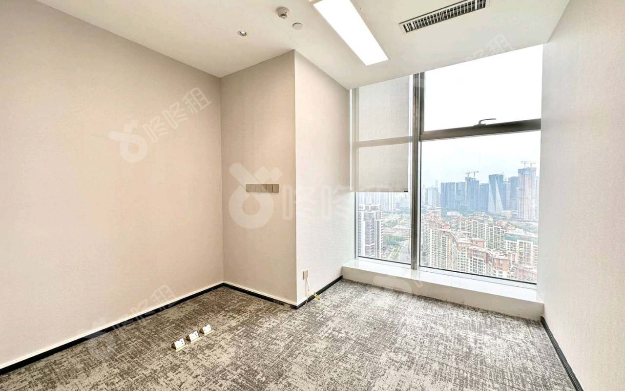 前海HOP国际_823平_精装_办公室隔间