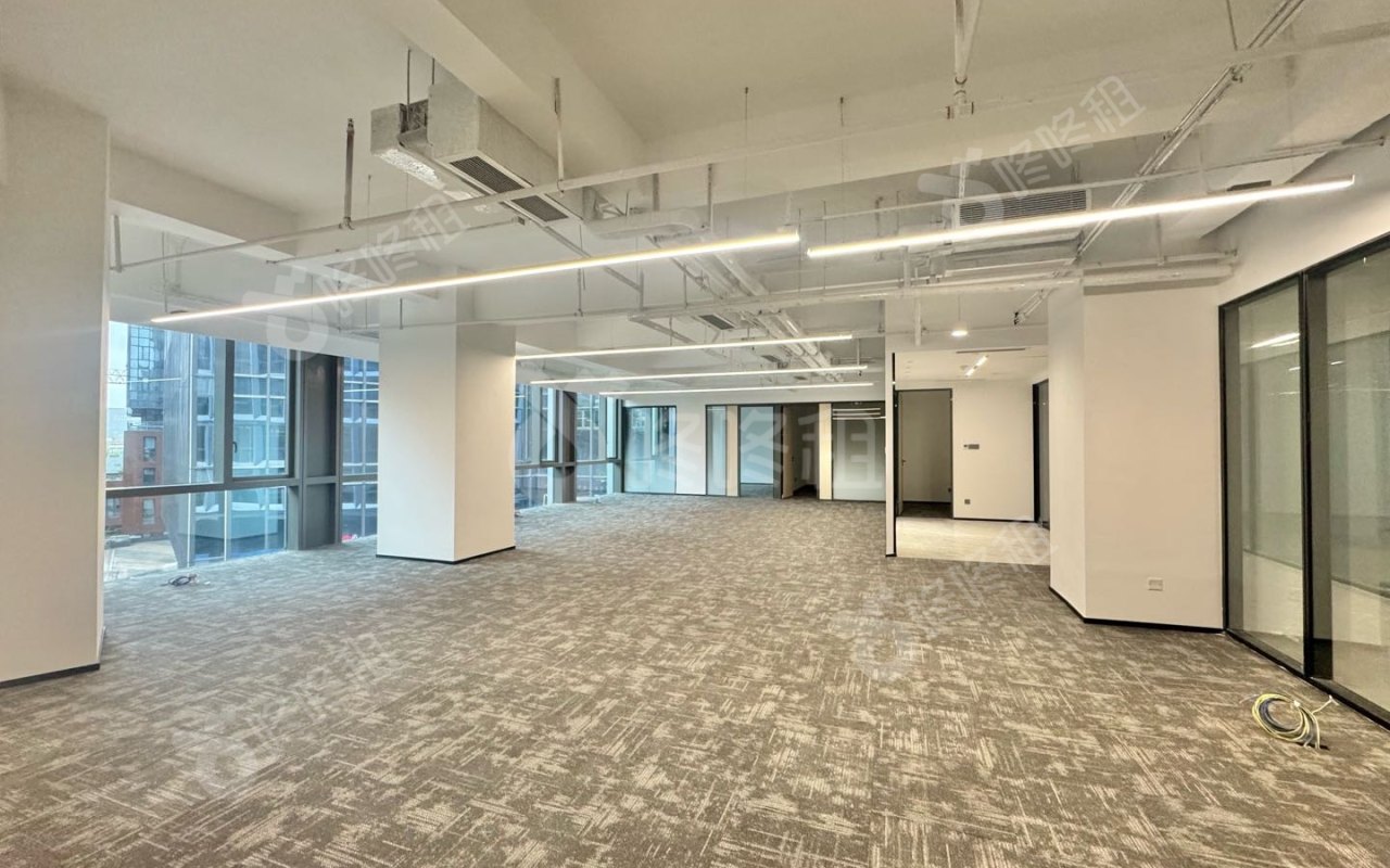 同方科兴科学园_232平_精装_办公室开间