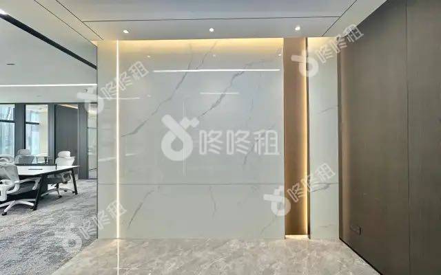 迅雷大厦_200平_精装_前台