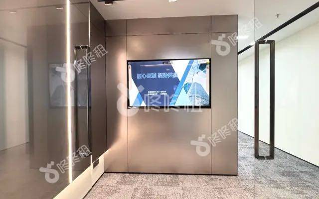 迅雷大厦_100平_精装_前台