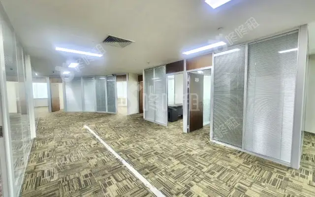 地王大厦(信兴广场)_400平米_精装_办公室房源出租