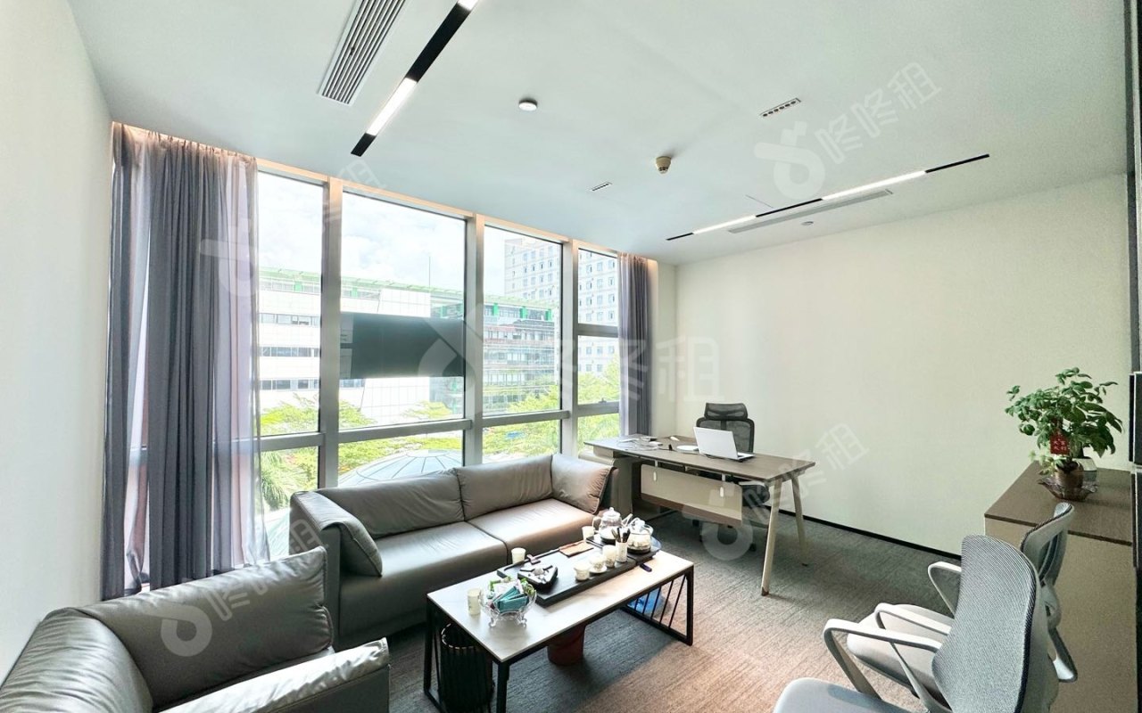 方大大厦_200平_豪装_办公室隔间