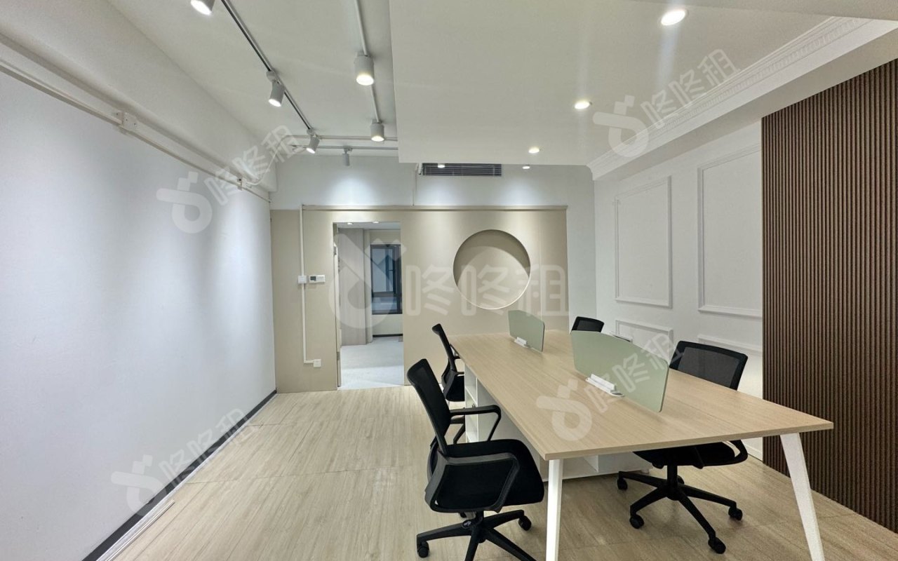 深圳湾科技生态园_100平_精装_办公室开间