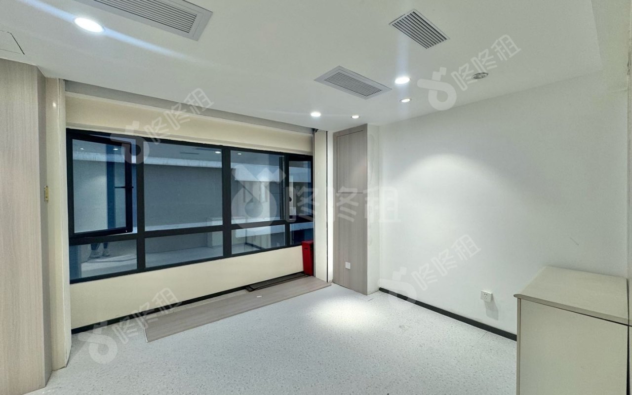 深圳湾科技生态园_100平_精装_办公室隔间