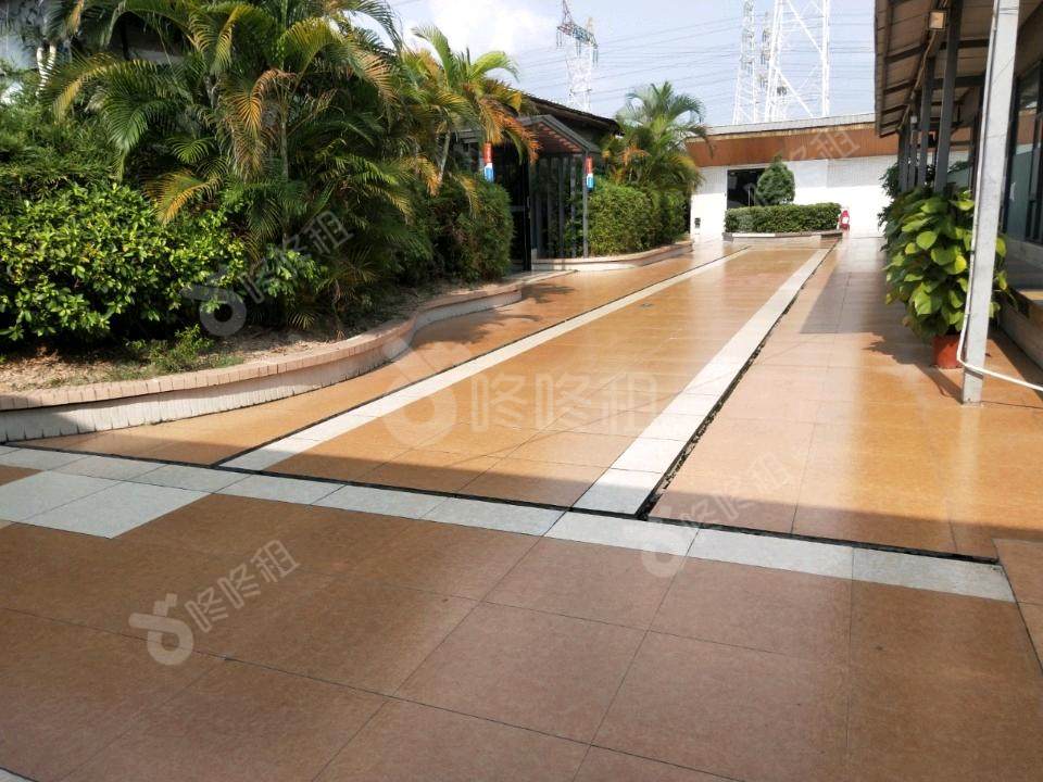 天盈创意园_69平_精装_办公室开间