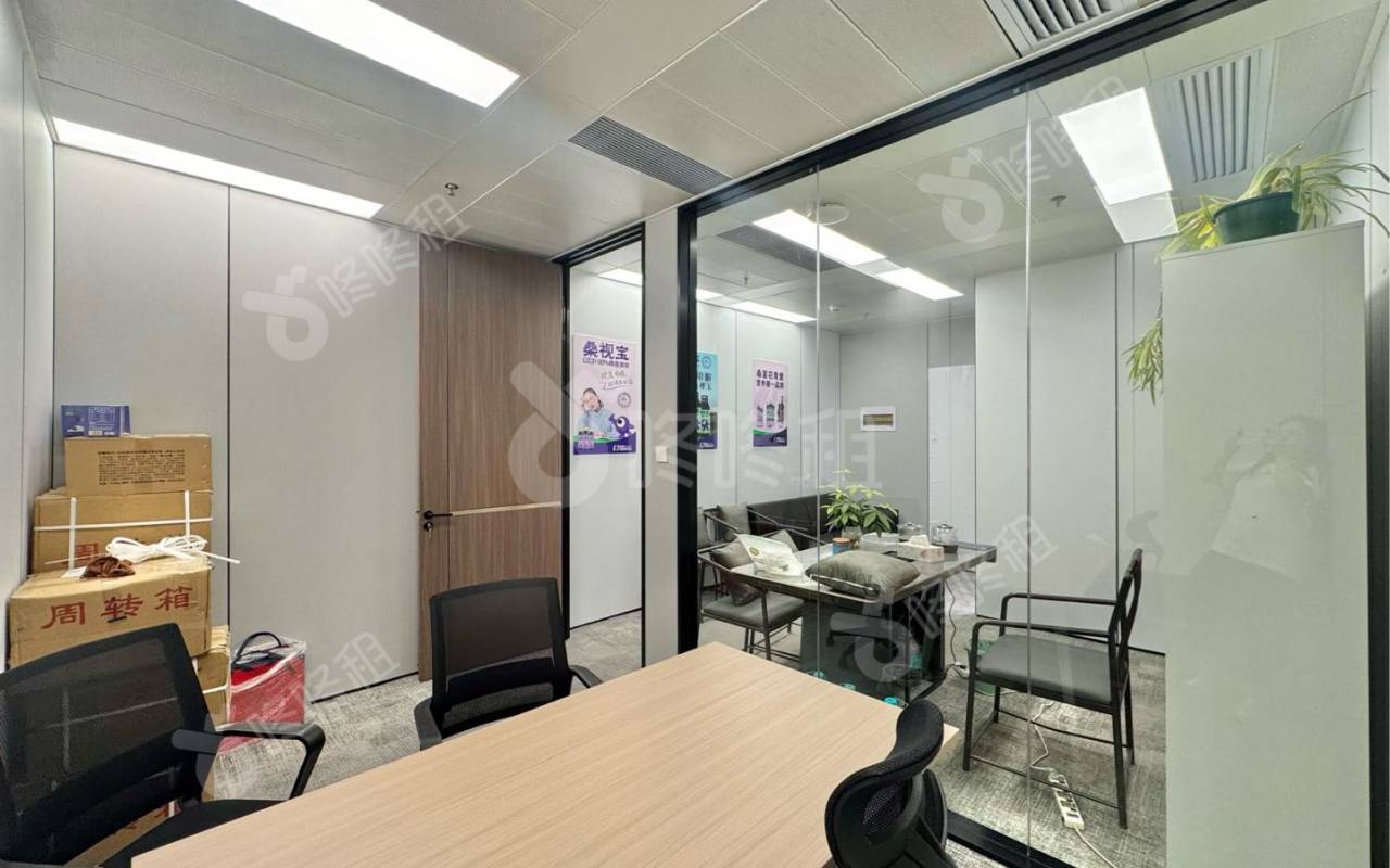 联想大厦_65平_豪装_办公室隔间