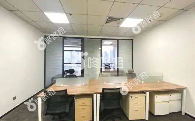 东方科技大厦_98平_精装_办公室开间