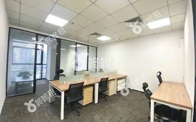 东方科技大厦_98平_精装_办公室开间