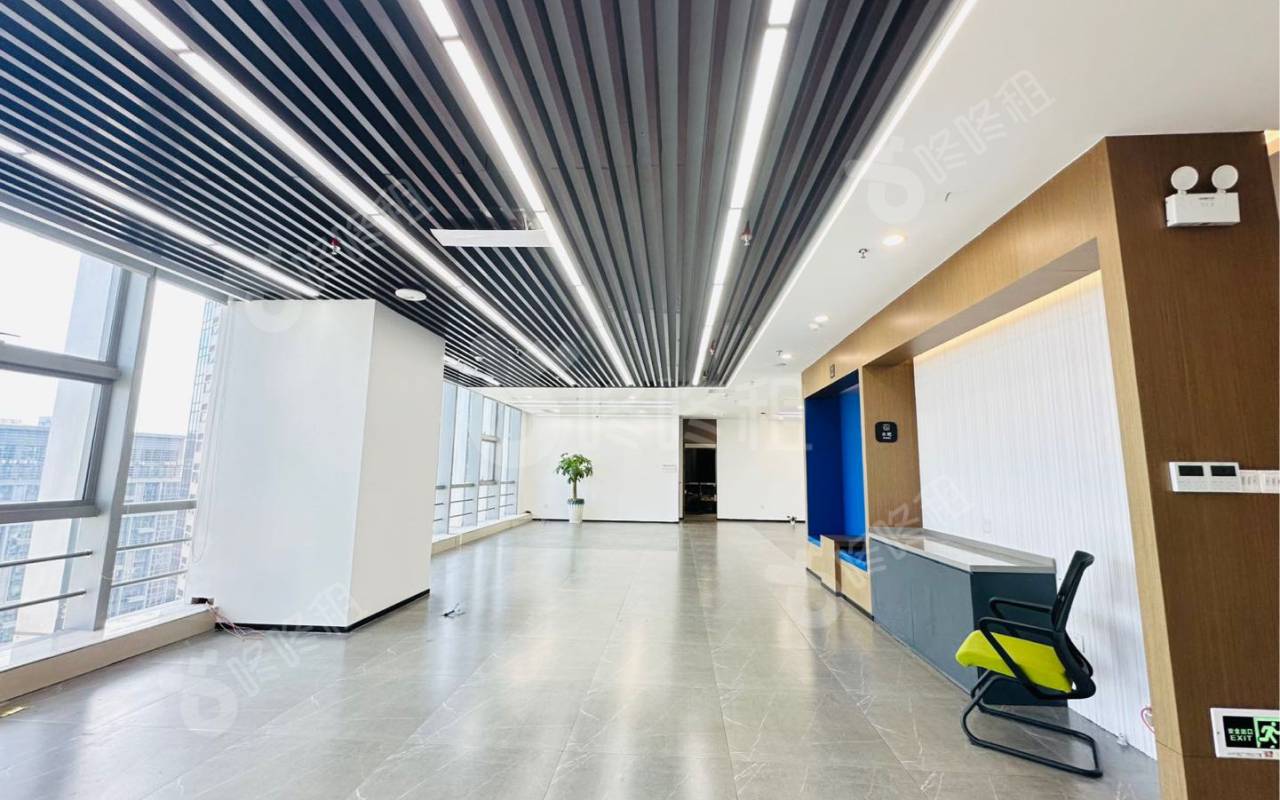 阳光科创中心_680平_精装_办公室开间