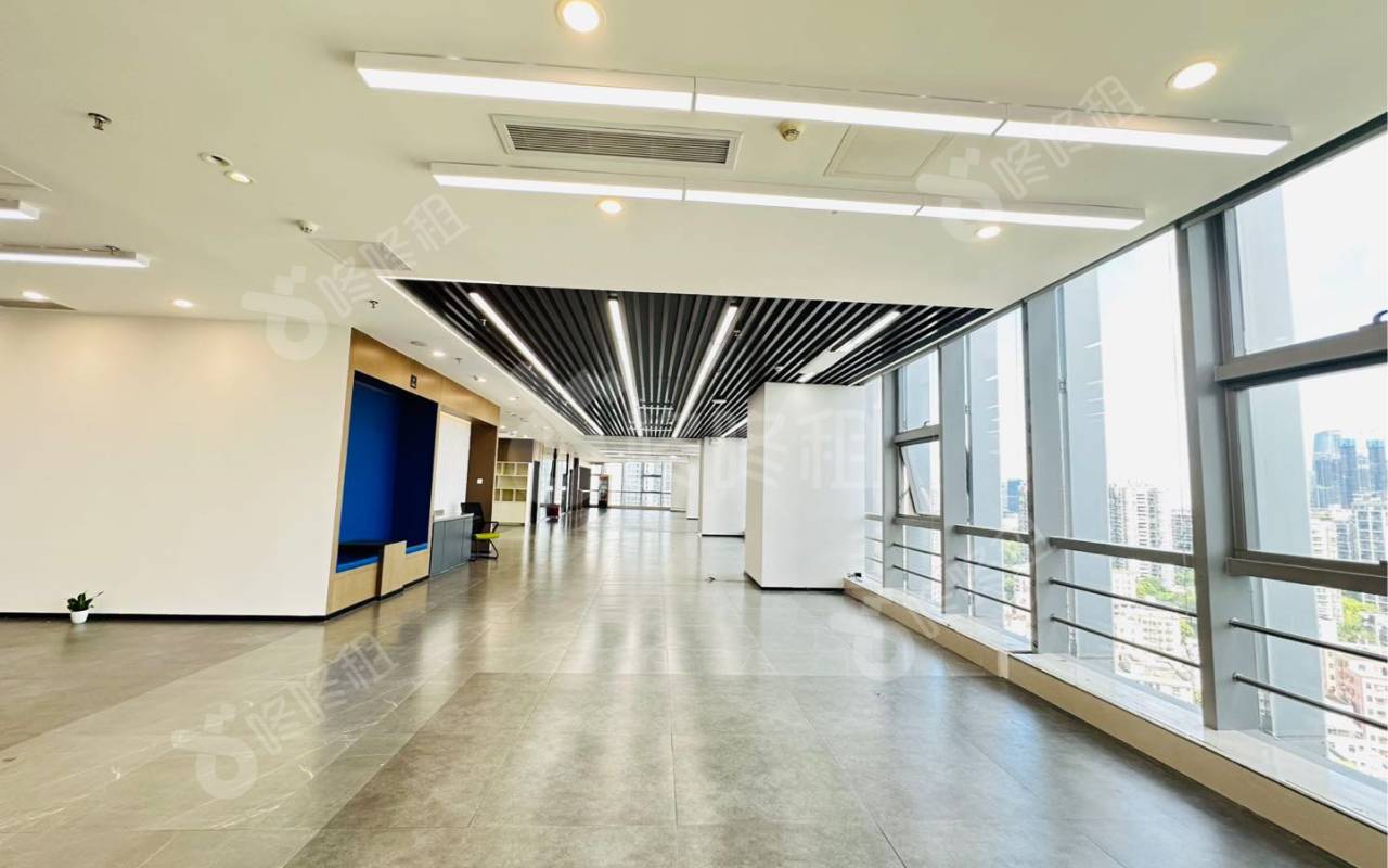 阳光科创中心_680平_精装_办公室开间