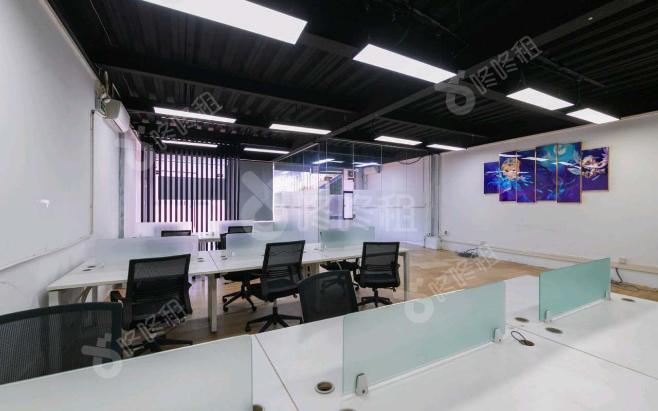 天盈创意园_206平_精装_办公室开间