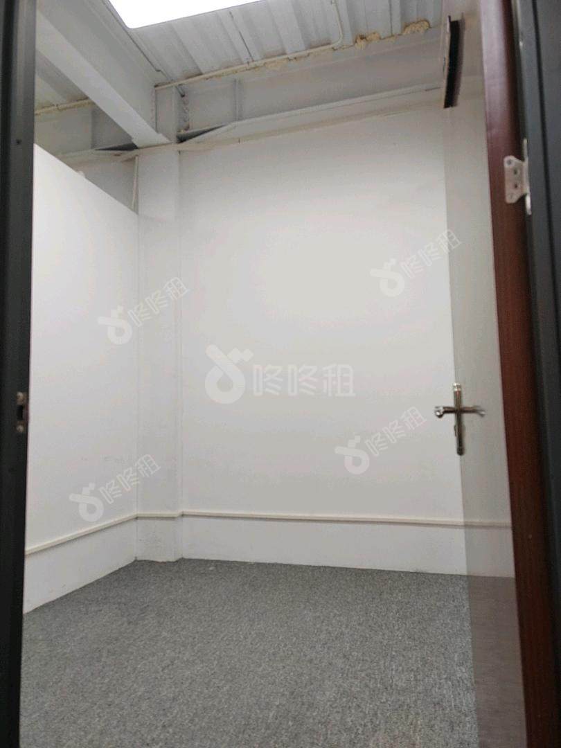 乐天智谷_125平_精装_办公室隔间