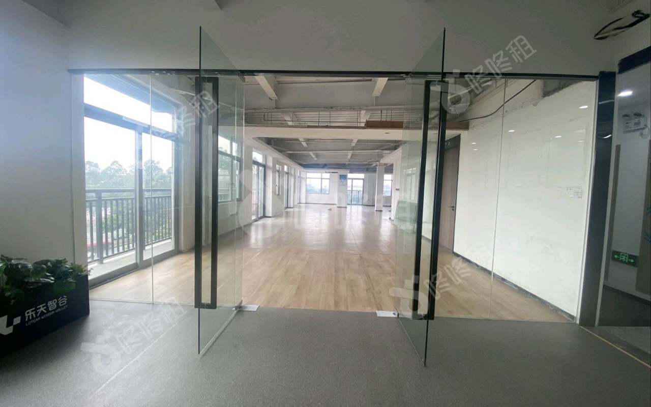 乐天智谷_354平_精装_办公室开间