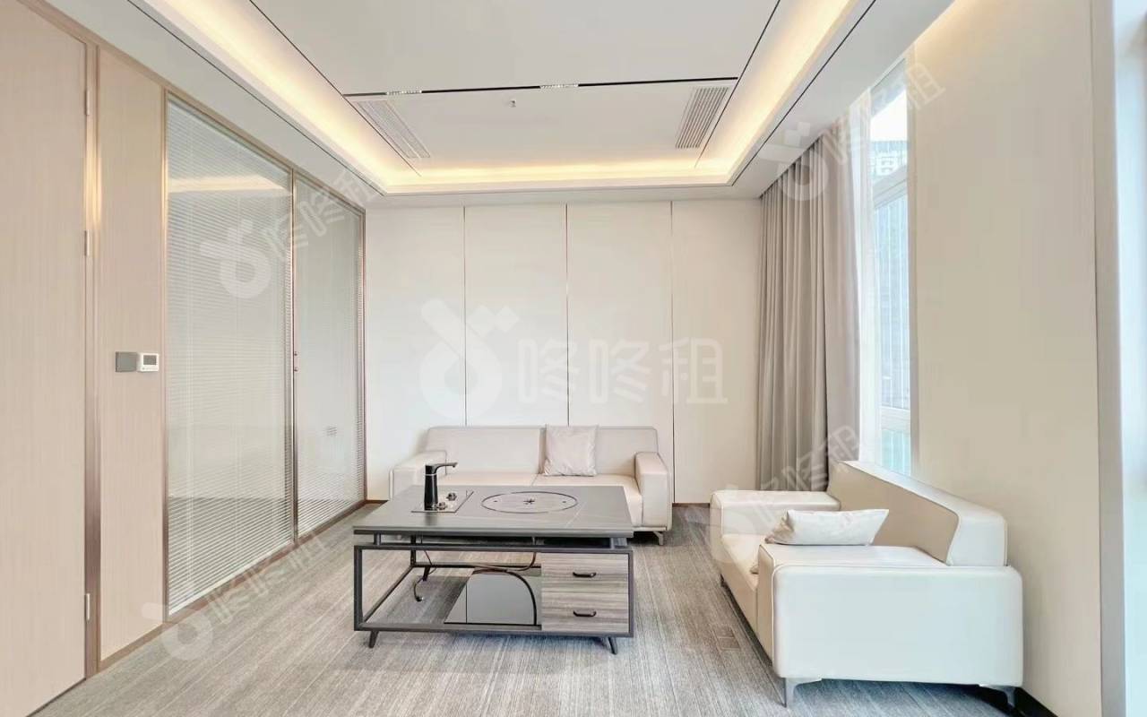 鹏润达大厦(鹏润达商业广场)_476平_精装_办公室隔间