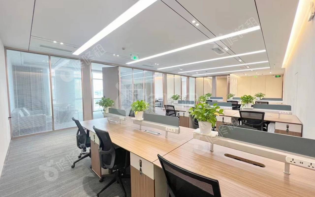 鹏润达大厦(鹏润达商业广场)_476平_精装_办公室开间