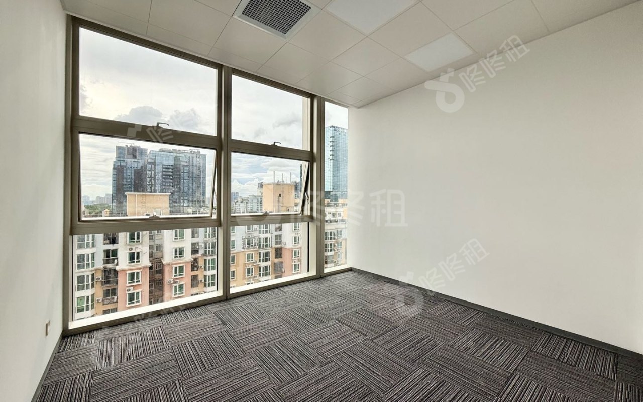 立润富达广场_98平_精装_办公室隔间