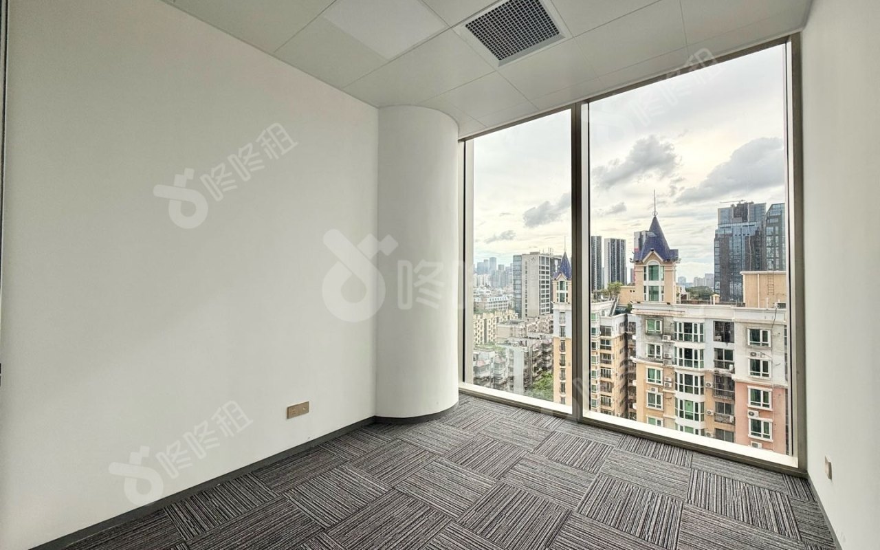 立润富达广场_98平_精装_办公室隔间